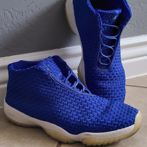 jordan future hyper royal